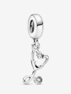 💝💞NWT Authentic Pandora Stethoscope Heart Dangle Charm